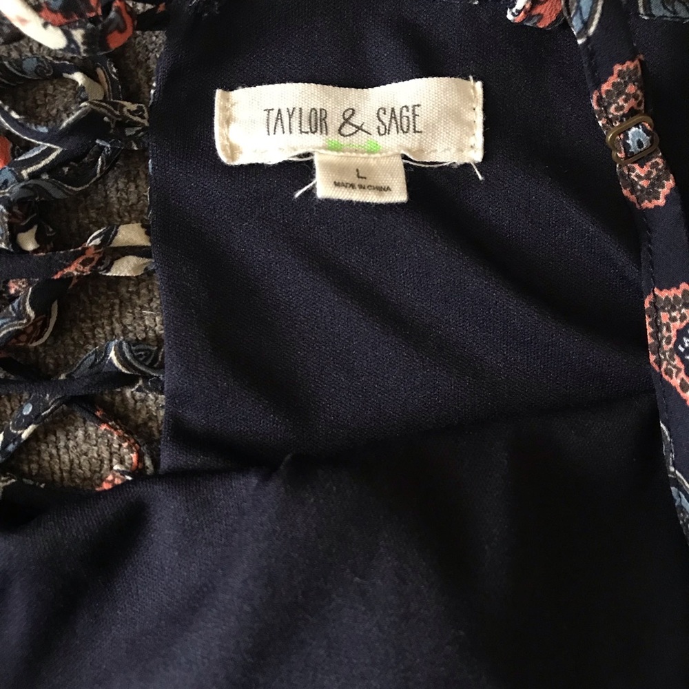 Taylor & Sage Tiered Fully Lined Dress Large - Picture 7 of 9